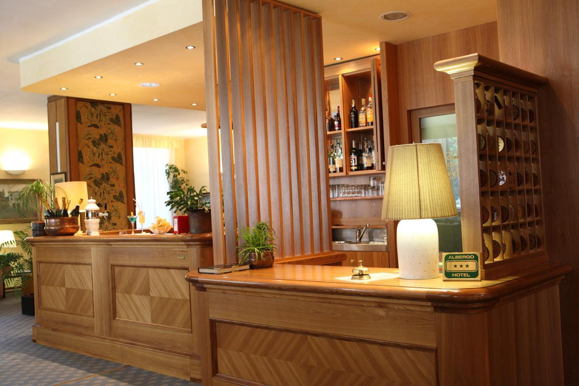 Hotel Residence Valverde Gressoney-la-Trinité Esterno foto